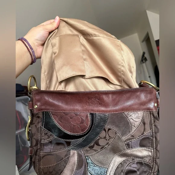 Coach Zoe Patchwork Leather Hobo Shoulder Bag in Brown Suede and Leather - Picture 10 of 12